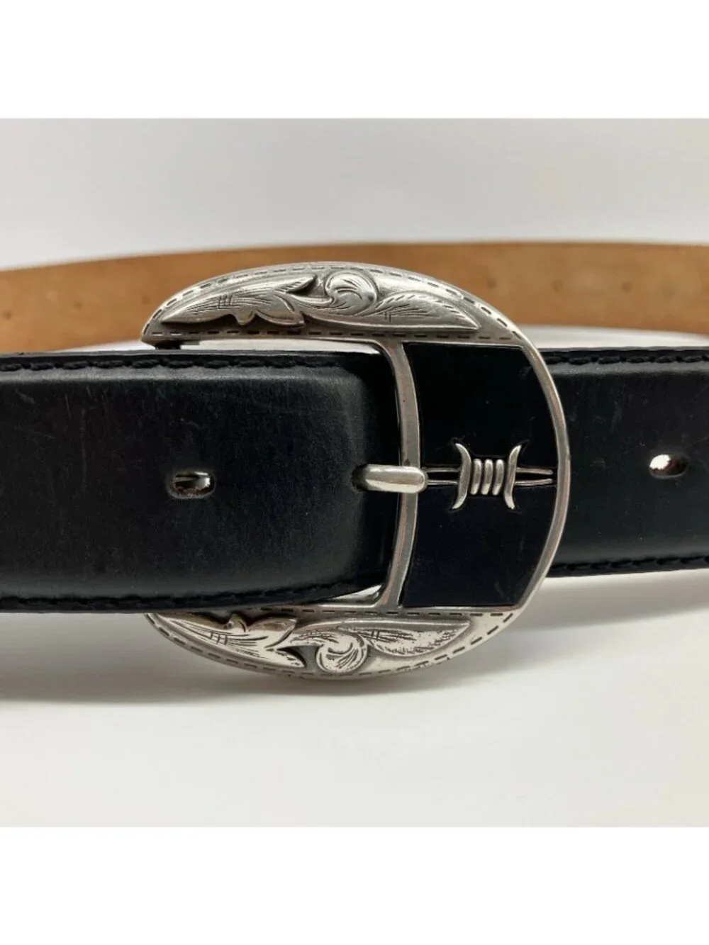 Justin Barbwire Leather Belt Silver Ornate Buckle Size 38 Western Style - T12